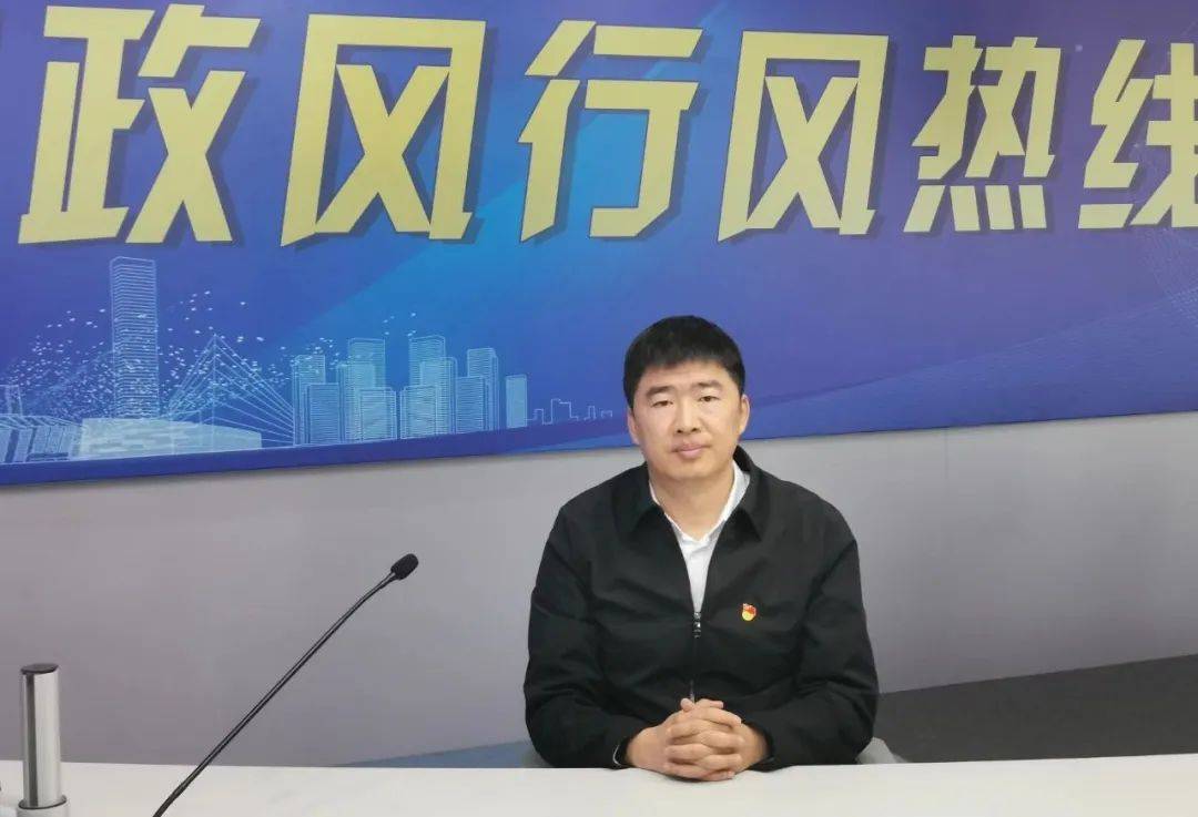 老旧小区改造频繁挖断光缆怎么解决？违规建筑如何处理？