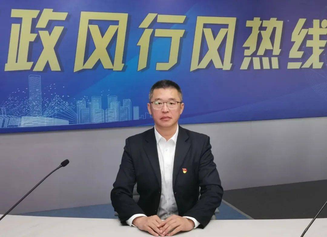 老旧小区改造频繁挖断光缆怎么解决？违规建筑如何处理？